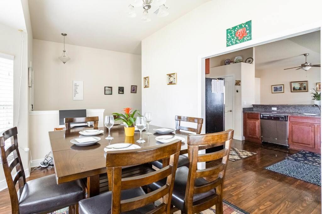 Hidden Gem Hideaway Homely West Melbourne Exterior foto